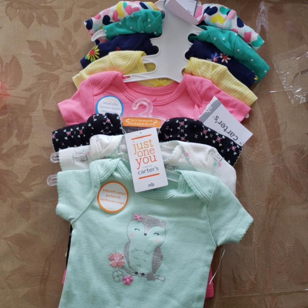 Lot newborn onesies